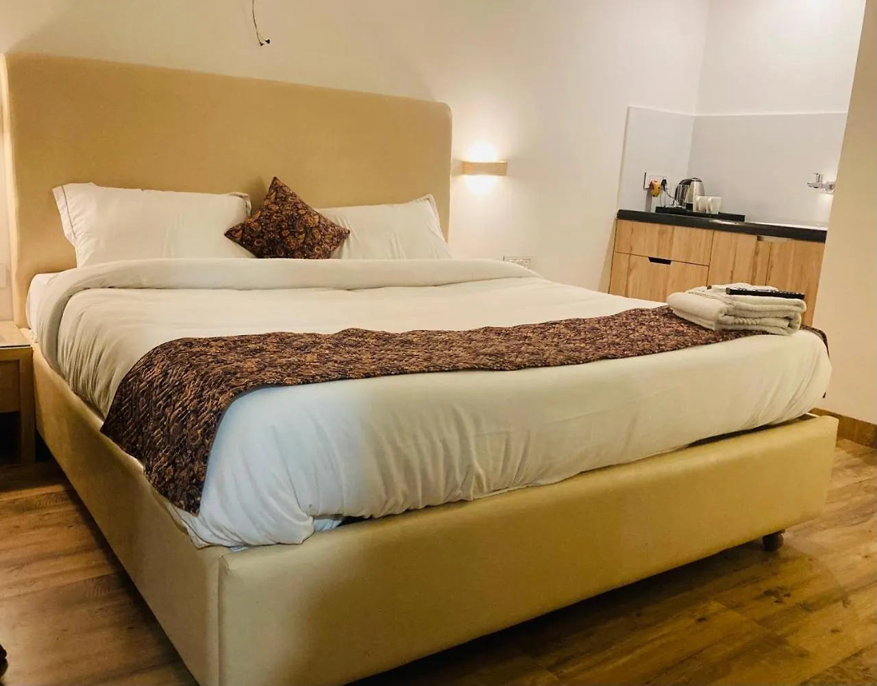 Tls- The Lavish Stay Váránaszi India
